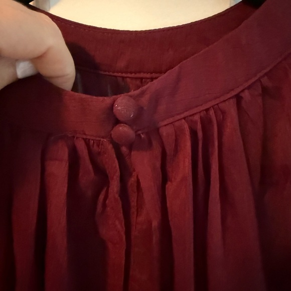 Lulu's Sheer Relaxed Blouse - Picture 6 of 7